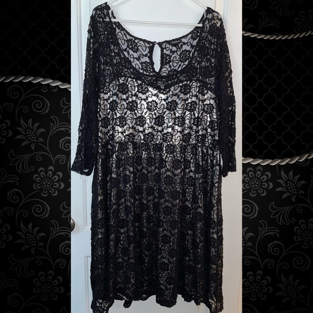 Torrid Black & Silver Lace Dress size 3